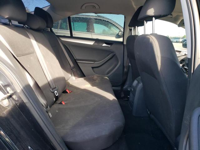 Photo 10 from auction – 2017 VOLKSWAGEN JETTA S with VIN 3VW2B7AJ1HM270556