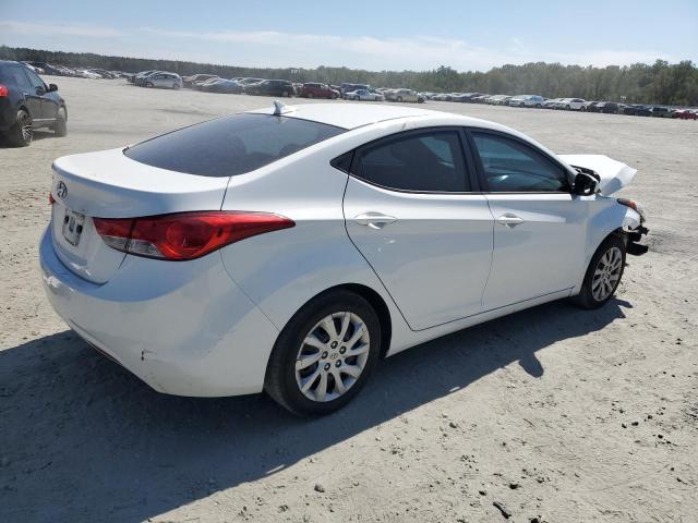 Photo 3 from auction – 2012 HYUNDAI ELANTRA GL with VIN 5NPDH4AE8CH097998