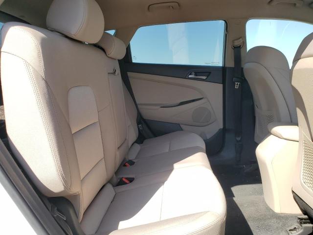 Photo 10 from auction – 2017 HYUNDAI TUCSON SE with VIN KM8J23A4XHU488472