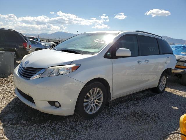 Photo 1 from auction – 2015 TOYOTA SIENNA XLE with VIN 5TDYK3DCXFS686072