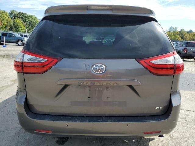 Photo 6 from auction – 2017 TOYOTA SIENNA XLE with VIN 5TDYZ3DC4HS852634