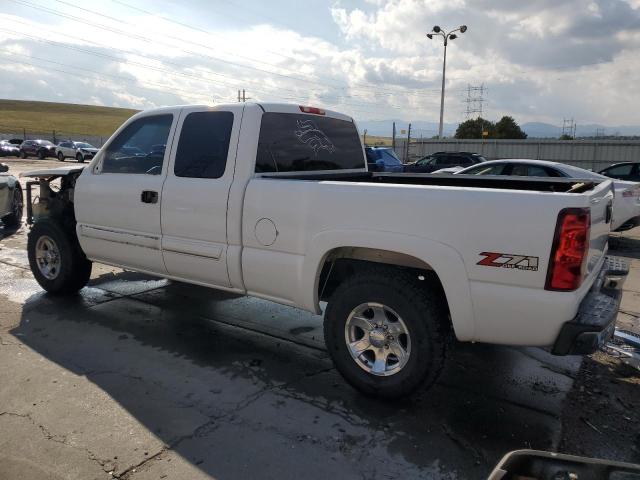 Photo 2 from auction – 2003 CHEVROLET SILVERADO with VIN 2GCEK19T131237771
