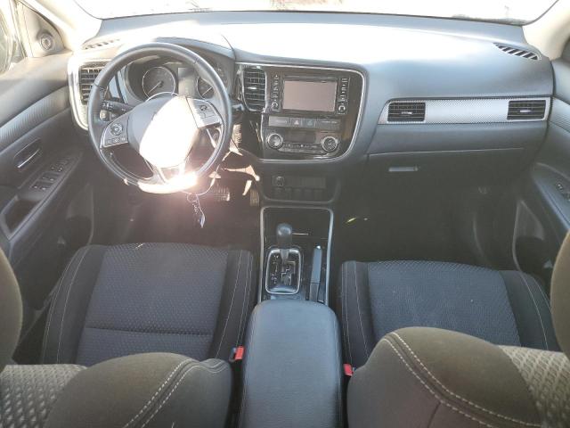 Photo 8 from auction – 2017 MITSUBISHI OUTLANDER with VIN JA4AZ2A39HZ020408