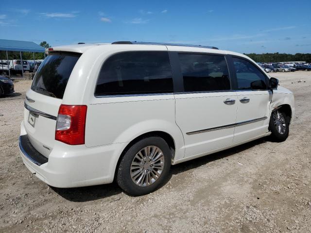 Photo 3 from auction – 2011 CHRYSLER TOWN & COU with VIN 2A4RR6DG2BR609973