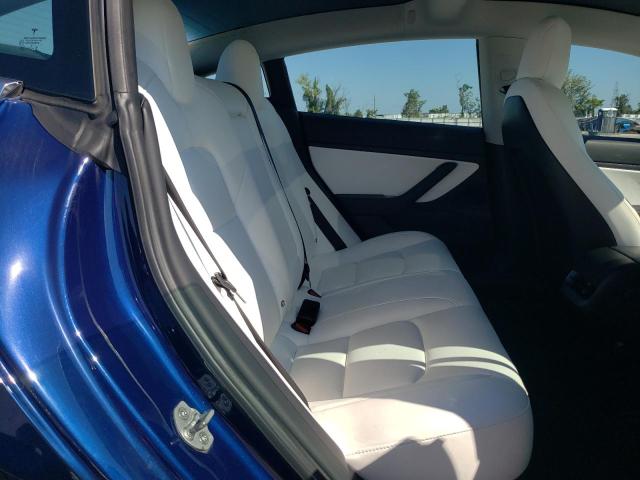 Photo 10 from auction – 2018 TESLA MODEL 3 with VIN 5YJ3E1EB6JF147828