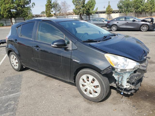 Photo 4 from auction – 2014 TOYOTA PRIUS C with VIN JTDKDTB31E1560052
