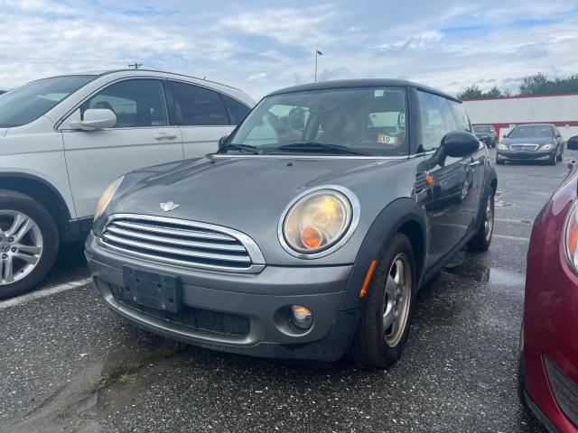 Photo 2 from auction – 2010 MINI COOPER with VIN WMWMF3C50ATZ26811