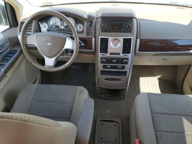 Photo 8 from auction – 2010 CHRYSLER TOWN & COU with VIN 2A4RR5D14AR344901