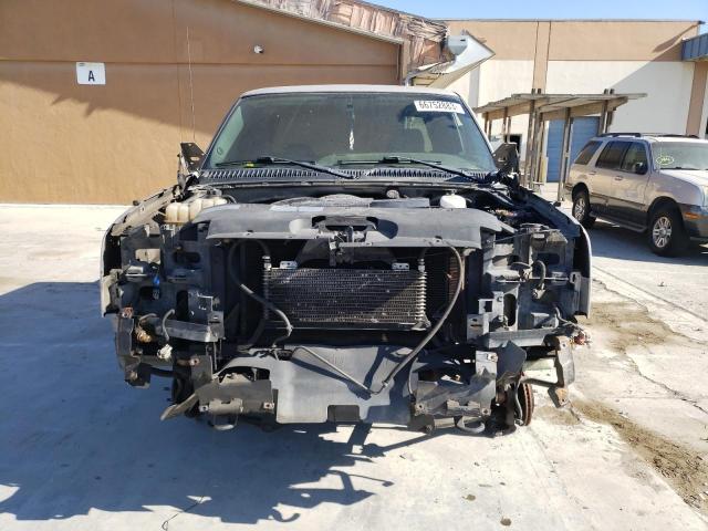 Photo 5 from auction – 2004 CHEVROLET SILVERADO with VIN 2GCEK19TX41217312