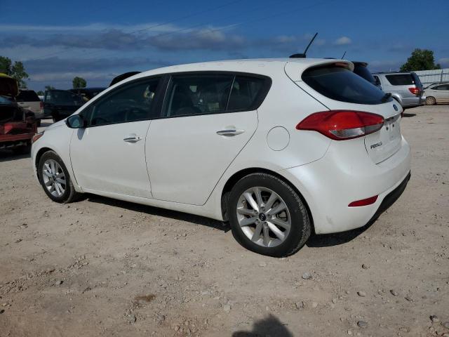 Photo 2 from auction – 2017 KIA FORTE LX with VIN KNAFK5A86H5685803