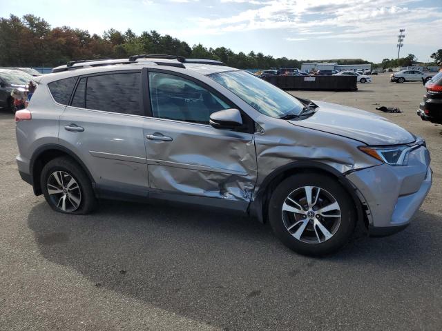 Photo 4 from auction – 2016 TOYOTA RAV4 XLE with VIN 2T3RFREV7GW515906