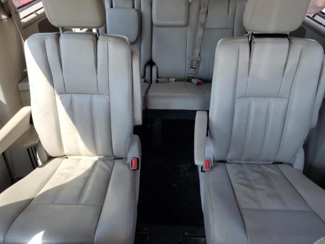 Photo 10 from auction – 2013 CHRYSLER TOWN & COU with VIN 2C4RC1BG1DR573323