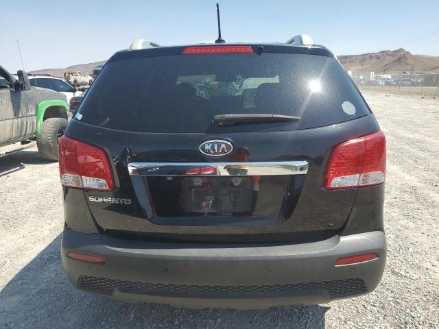 Photo 6 from auction – 2013 KIA SORENTO LX with VIN 5XYKTCA66DG312053