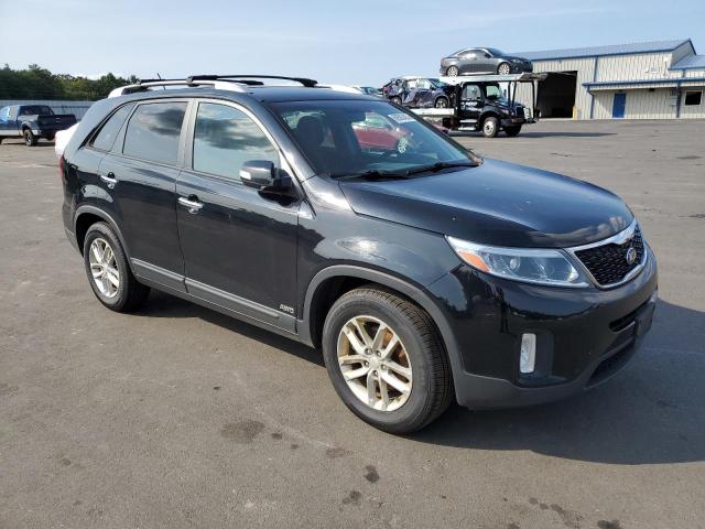 Photo 4 from auction – 2014 KIA SORENTO LX with VIN 5XYKTCA69EG506903