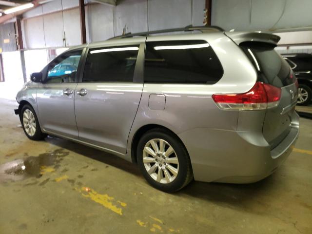 Photo 2 from auction – 2011 TOYOTA SIENNA XLE with VIN 5TDYK3DC1BS024939