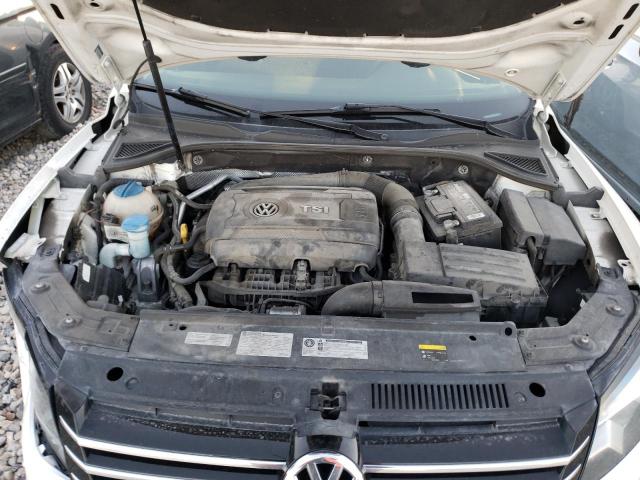 Photo 11 from auction – 2015 VOLKSWAGEN PASSAT S with VIN 1VWAS7A39FC086154
