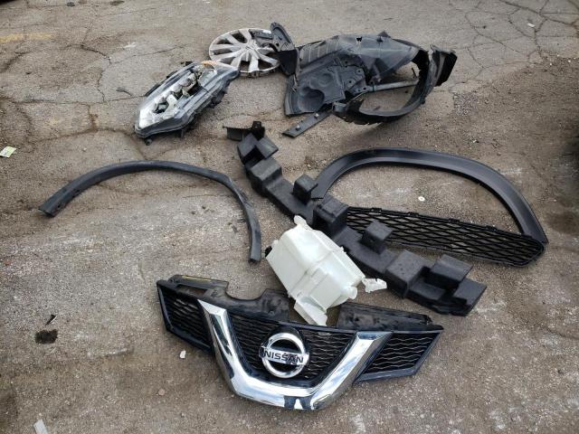 Photo 13 from auction – 2014 NISSAN ROGUE S with VIN 5N1AT2MV6EC808237