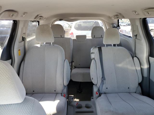 Photo 10 from auction – 2014 TOYOTA SIENNA LE with VIN 5TDKK3DC0ES477752