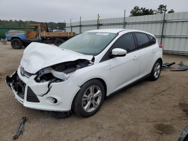 FORD FOCUS SE 2014 with VIN 1FADP3K25EL376136 - Photo from auction