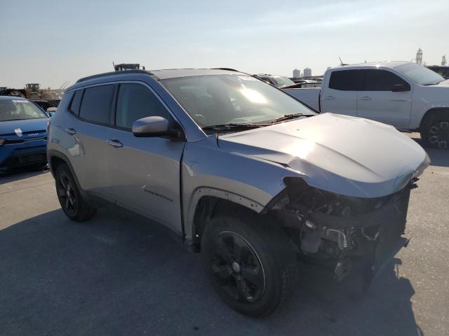 Фото 4 с аукциона – 2018 JEEP COMPASS LA с VIN 3C4NJCBB0JT137530