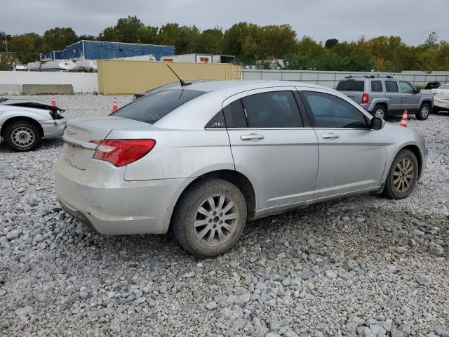 Photo 3 from auction – 2012 CHRYSLER 200 TOURIN with VIN 1C3CCBBG3CN180306