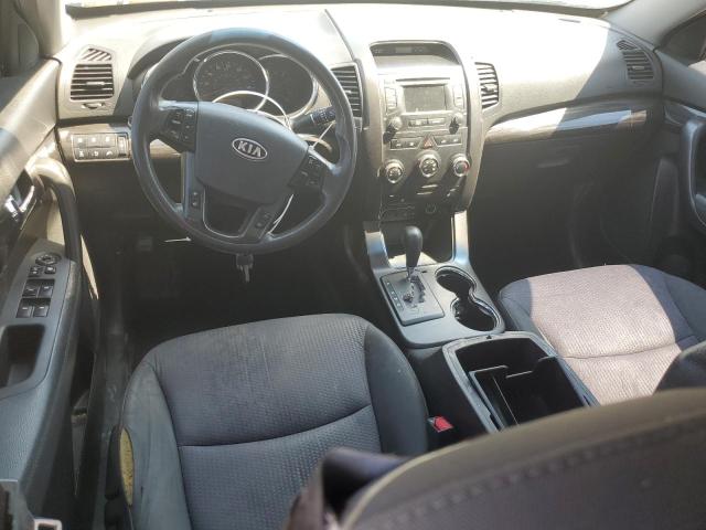 Photo 8 from auction – 2013 KIA SORENTO LX with VIN 5XYKTCA66DG312053