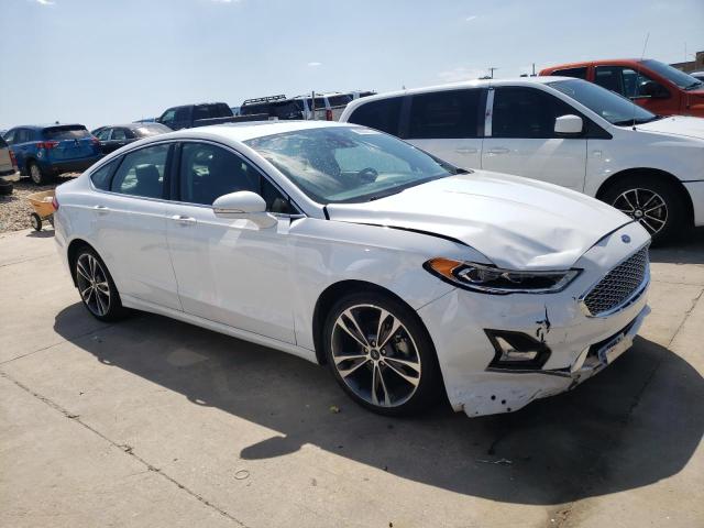 Photo 4 from auction – 2019 FORD FUSION TIT with VIN 3FA6P0D95KR243553