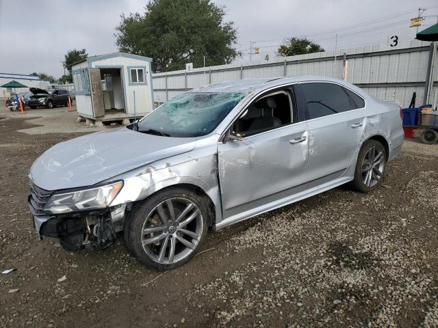 VOLKSWAGEN PASSAT 2016 with VIN 1VWAT7A30GC054305 - Photo from auction