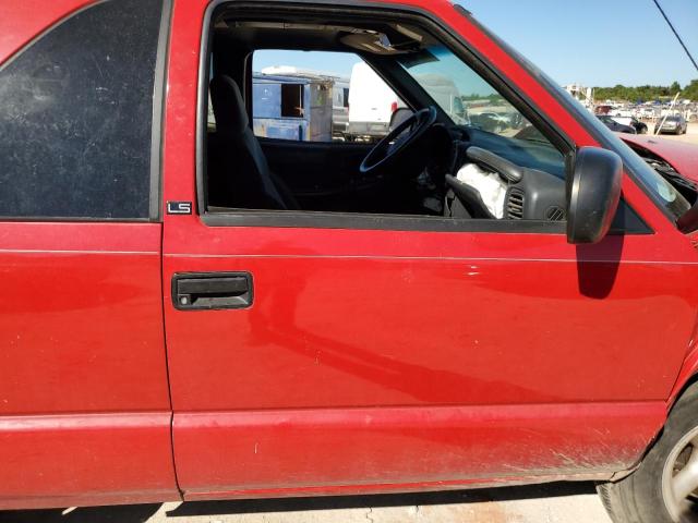 Photo 10 from auction – 2002 CHEVROLET BLAZER with VIN 1GNCS18W92K151505