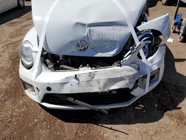 Photo 11 from auction – 2018 VOLKSWAGEN BEETLE S with VIN 3VWFD7AT4JM709512