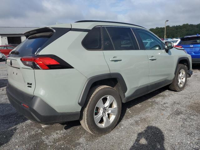 Photo 3 from auction – 2019 TOYOTA RAV4 XLE with VIN 2T3P1RFV5KC035684