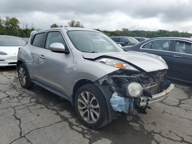 Снимка 4 от търг – 2011 NISSAN JUKE S с VIN JN8AF5MV5BT009689