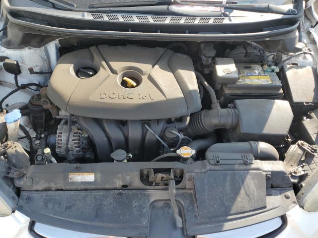 Photo 11 from auction – 2012 HYUNDAI ELANTRA GL with VIN 5NPDH4AE1CH140772