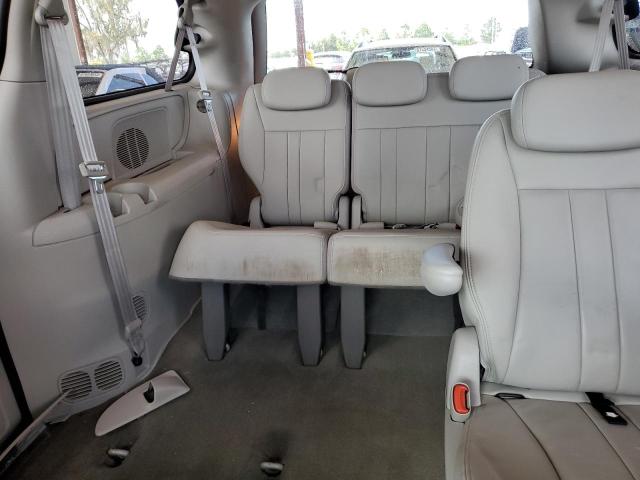 Photo 10 from auction – 2005 CHRYSLER TOWN & COU with VIN 2C4GP54L55R508053