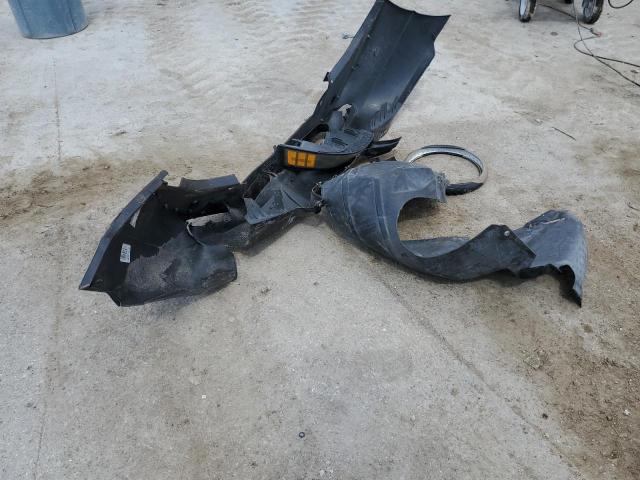 Photo 12 from auction – 2000 FORD MUSTANG with VIN 1FAFP4041YF252466