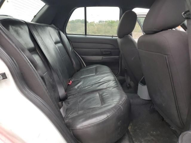 Photo 10 from auction – 2011 FORD CROWN VICT with VIN 2FABP7BV2BX116851