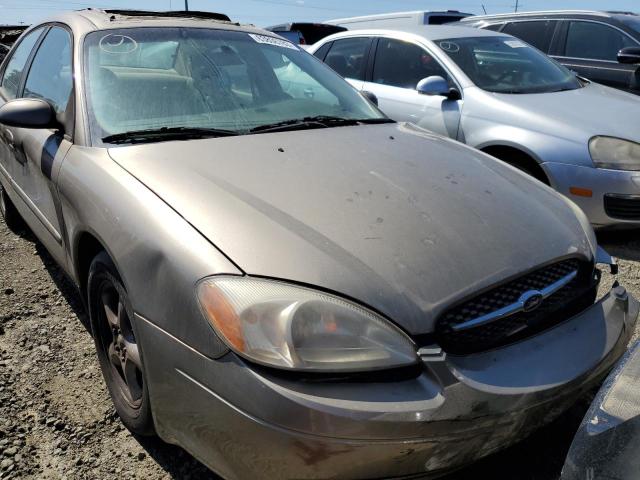 Foto 5 de la subasta – 2002 FORD TAURUS SES con VIN 1FAFP55UX2G163625