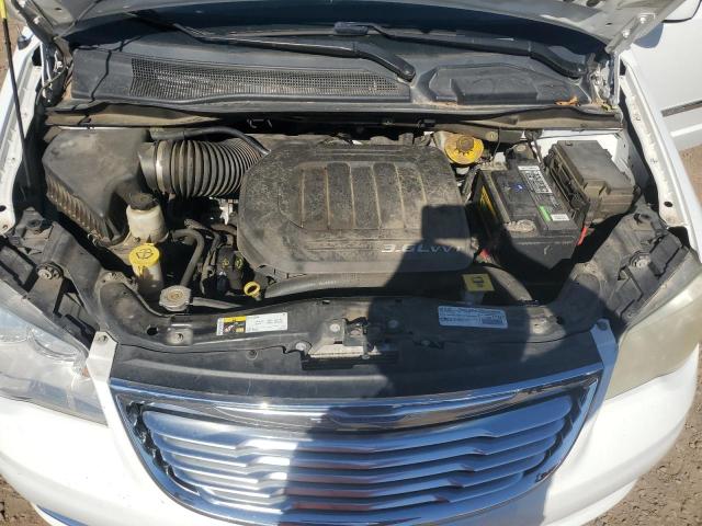 Photo 12 from auction – 2015 CHRYSLER TOWN & COU with VIN 2C4RC1BGXFR706941