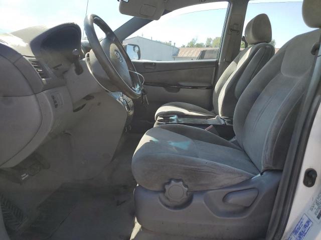 Photo 7 from auction – 2004 TOYOTA SIENNA CE with VIN 5TDZA23C44S058489