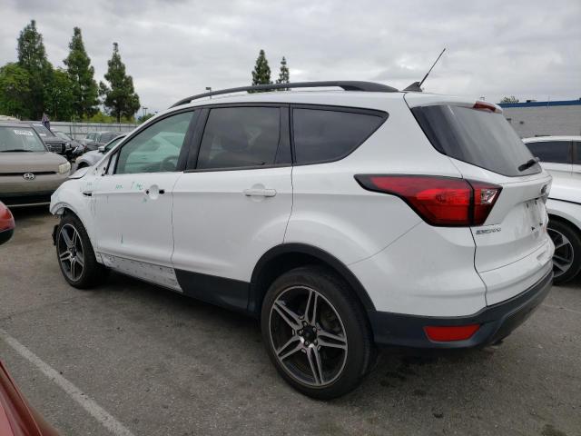 Photo 2 from auction – 2019 FORD ESCAPE SEL with VIN 1FMCU0HD9KUA06105