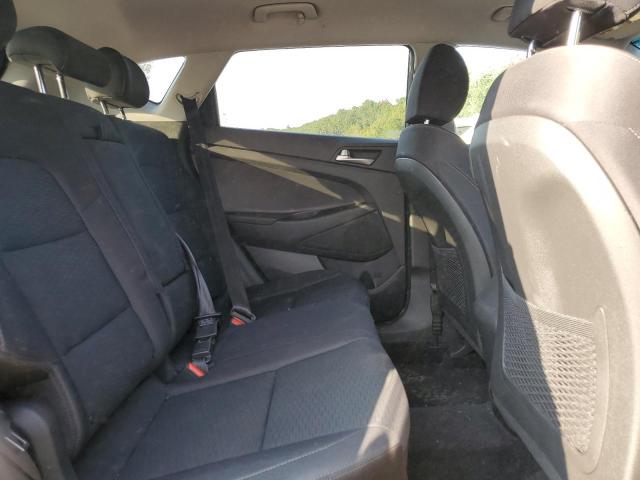 Photo 11 from auction – 2019 HYUNDAI TUCSON SE with VIN KM8J2CA48KU979145