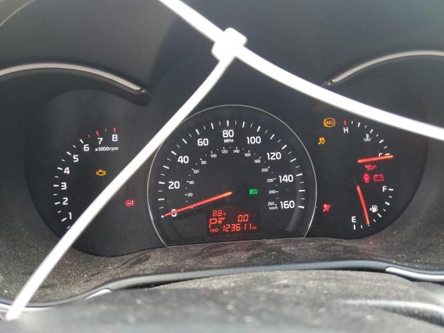 Photo 9 from auction – 2014 KIA SORENTO LX with VIN 5XYKT4A60EG528603