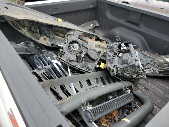 Photo 12 from auction – 2015 CHEVROLET SILVERADO with VIN 3GCUKREC3FG475794