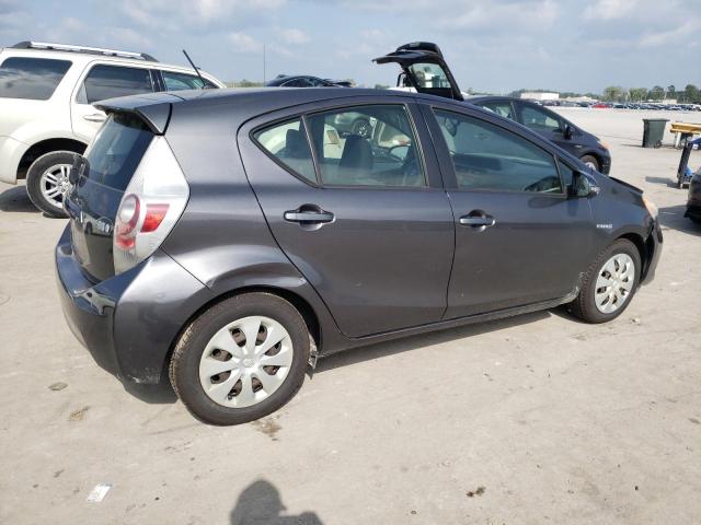 Photo 3 from auction – 2013 TOYOTA PRIUS C with VIN JTDKDTB33D1038621