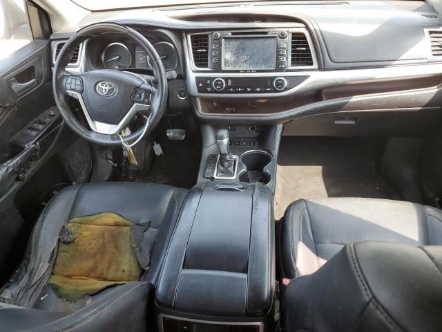 Фото 8 с аукциона – 2016 TOYOTA HIGHLANDER с VIN 5TDJKRFH2GS294539