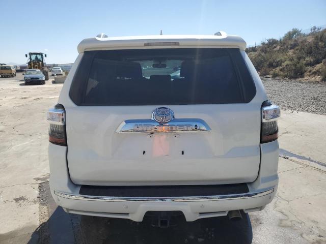 Photo 6 from auction – 2017 TOYOTA 4RUNNER SR with VIN JTEBU5JR3H5411877