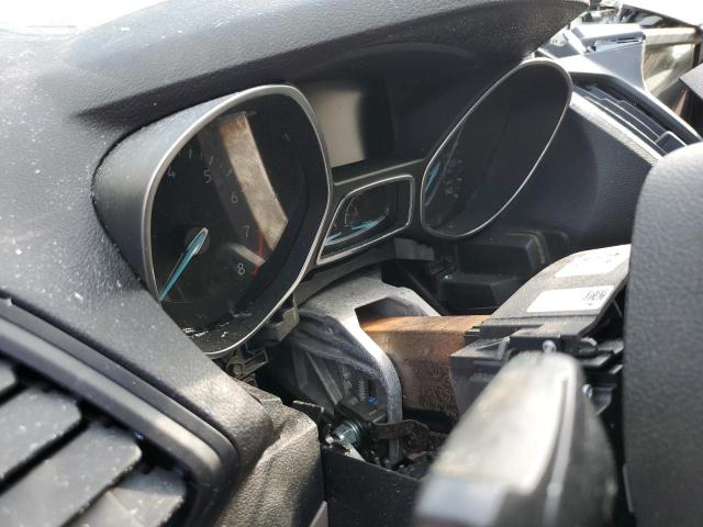 Photo 9 from auction – 2017 FORD ESCAPE SE with VIN 1FMCU0GD0HUC42720