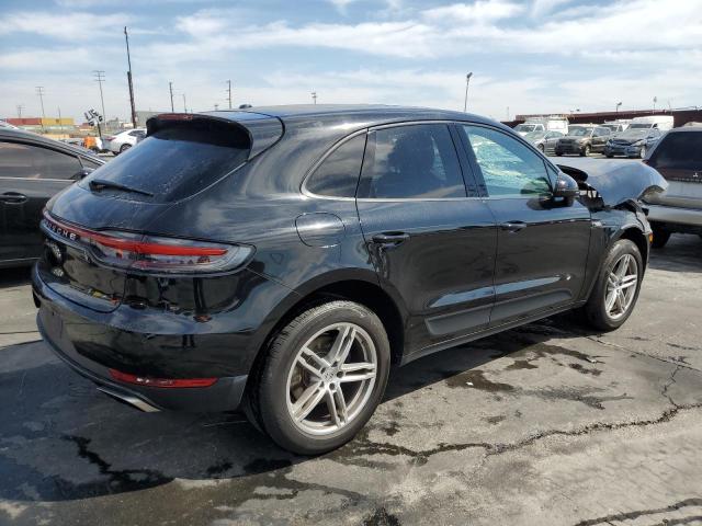 Photo 3 from auction – 2019 PORSCHE MACAN with VIN WP1AA2A50KLB09064