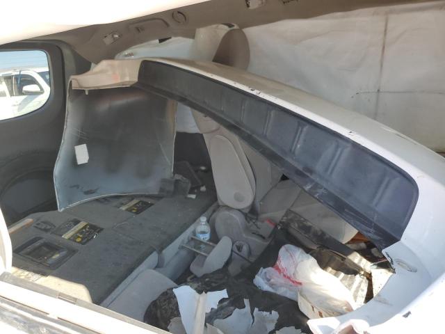 Photo 11 from auction – 2017 TOYOTA SIENNA LE with VIN 5TDKZ3DC1HS892966