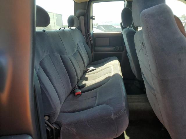 Photo 10 from auction – 2001 CHEVROLET SILVERADO with VIN 2GCEC19T211295138